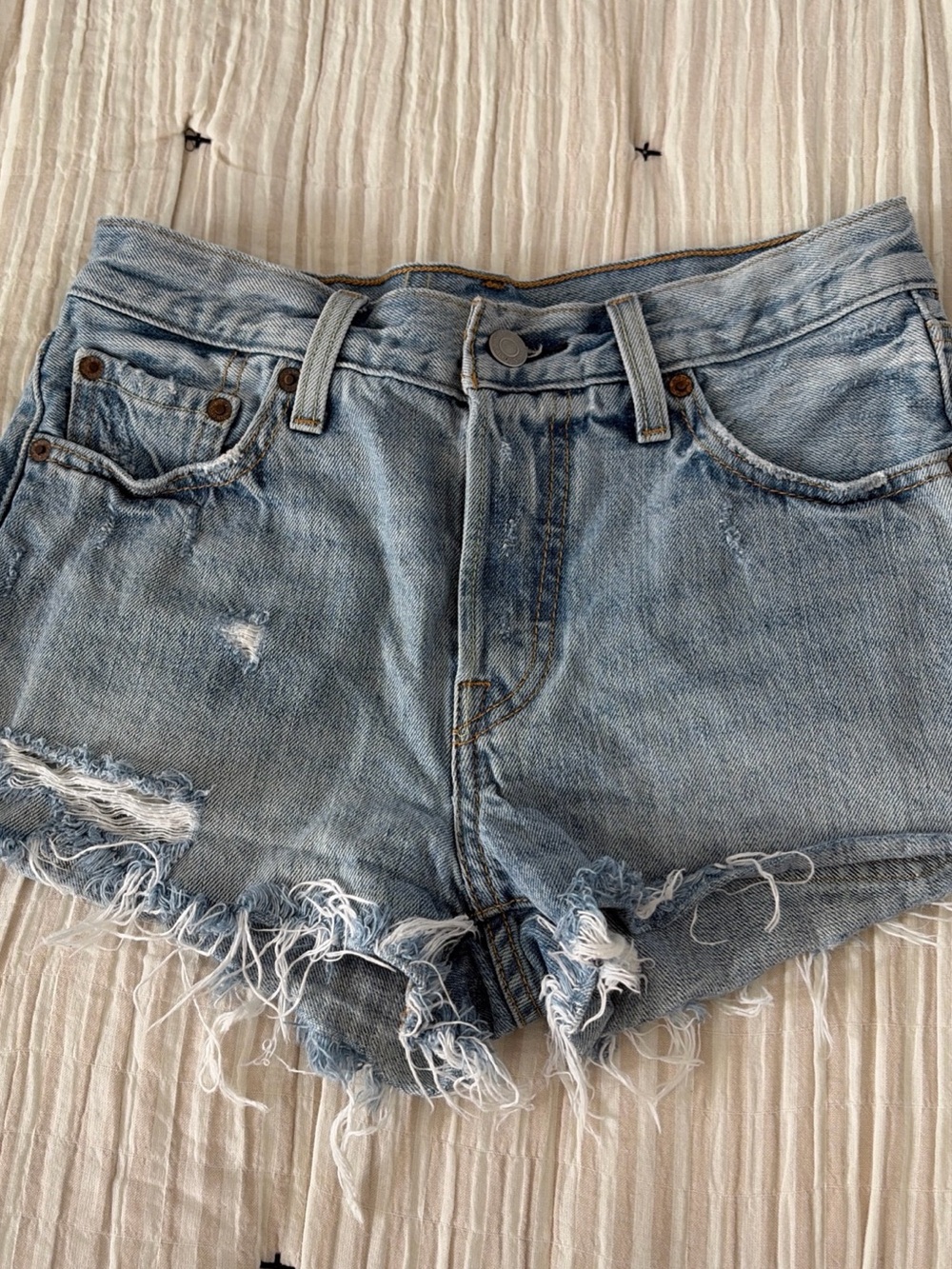Levi's 501 Original Shorts Size 25 Distressed Button Fly Cutoff Light Wash